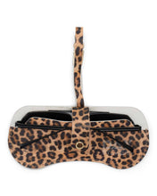 Comin’ In Clutch Sunglass Case