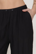 Just Beachy Pants (2 Colors)